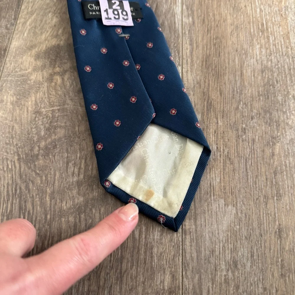 Dior stylish tie